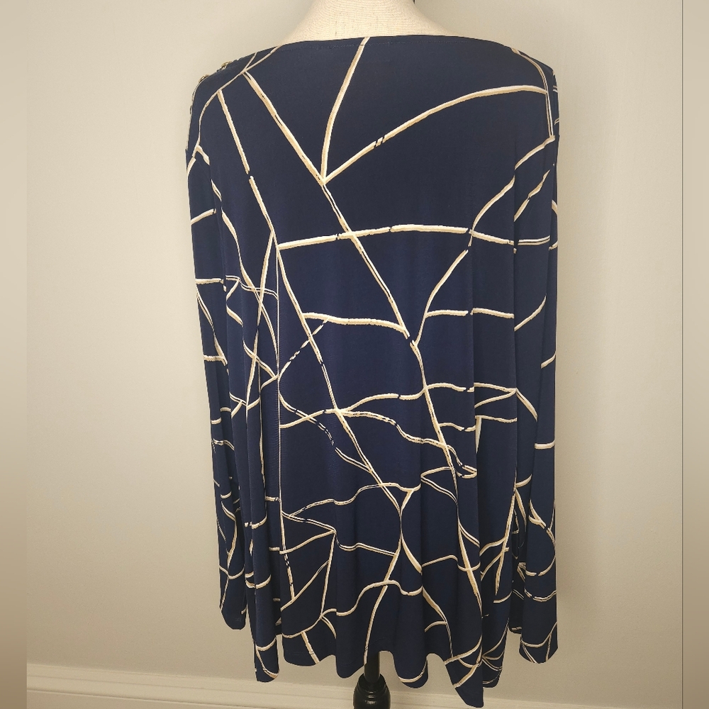 EUC Susan Graver Liquid Knit Drape Neck Blue and White Geometric Blouse - Picture 4 of 6